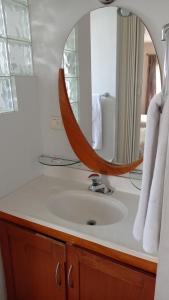 Ett badrum på Confort Ejecutivo Suites Lindavista