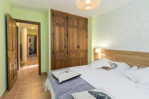 Zdjęcie z galerii obiektu Cantabria Collection - Espectacular casa con piscina pequeña w mieście Bareyo