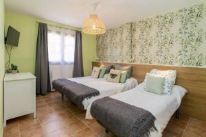 Zdjęcie z galerii obiektu Cantabria Collection - Espectacular casa con piscina pequeña w mieście Bareyo