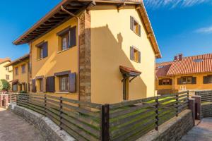 Zdjęcie z galerii obiektu Cantabria Collection - Espectacular casa con piscina pequeña w mieście Bareyo