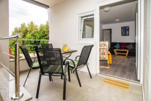 Balkón nebo terasa v ubytování Apartments Jedro
