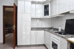Kuchyň nebo kuchyňský kout v ubytování A CASA DO SABUGUEIRO
