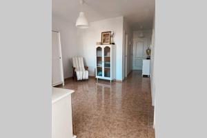 Zdjęcie z galerii obiektu LARGE 150 m2 APARTMENT, NICE VIEW AND LOCATION ! w mieście Puerto de Santiago