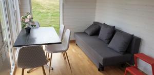 Posezení v ubytování Studlagil Canyon country home - Hotel Studlagil Canyon