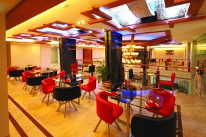 Restoran atau tempat lain untuk makan di Windsor Rajadhani Hotel