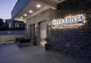 Photo de la galerie de l'établissement Terra Olivia Luxury Villas and Suites, à Paliouri