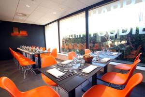 Posezení v ubytování ibis Styles Nancy Sud