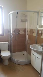 Ένα μπάνιο στο Apartament TEO