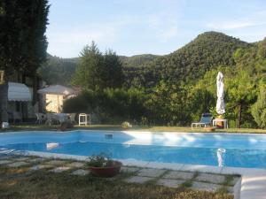 Bazén v ubytování Casale Angeli in Narni nebo v jeho okolí