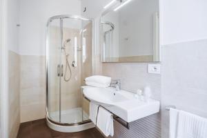 Koupelna v ubytování Rooms Angedras