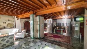 Posezení v ubytování Hotel Le Grand Imilchil