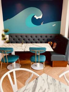 Porth Beach Hotel的休息区