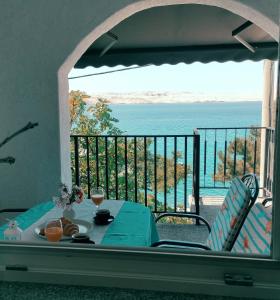 Gallery image of Romantic Apartment Sonja, Beachfront in Cesarica