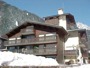 Gallery image of Appartement Chamonix-Mont-Blanc, 2 pièces, 5 personnes - FR-1-517-39 in Chamonix