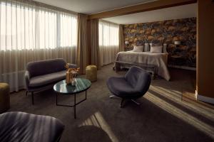 Posezení v ubytování Van der Valk Hotel Emmeloord