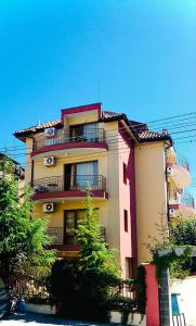 Gallery image of Guest House Radiana in Ravda