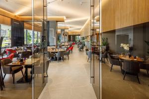 Restaurace v ubytování Qosmo Brasov Hotel