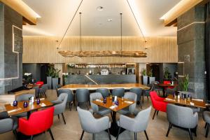Restaurace v ubytování Qosmo Brasov Hotel