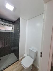 Kylpyhuone majoituspaikassa Chalé do Bosque