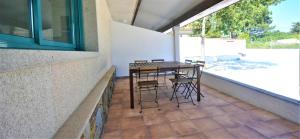 Balkon lub taras w obiekcie Adosados de playa en Balea - San Vicente do Mar