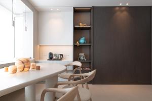 Fotografie z fotogalerie ubytování Een designappartement met zijdelings zicht op zee v Ostende