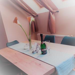 Nápoje v ubytování Belvárosi Apartman Lux