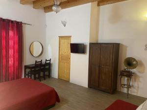Voodi või voodid majutusasutuse Decadracma rooms toas