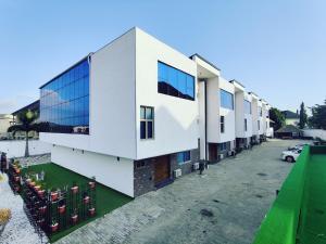 Gallery image of Glass Residence in Abuja