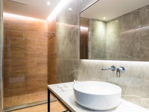 Koupelna v ubytování Mövenpick Hotel Lalez Durres