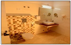 A bathroom at Hotel The Palace Ladakh