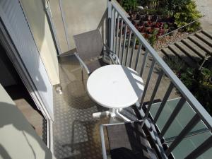Balkón nebo terasa v ubytování Pensili Apartmanház Balatonfüred