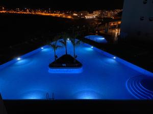 Bazén v ubytovaní Residencias Sol Paraiso alebo v jeho blízkosti