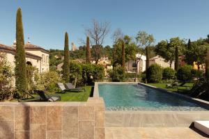 The swimming pool at or close to Relais Villa Borghetto