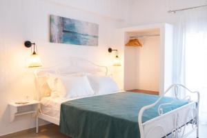 Posteľ alebo postele v izbe v ubytovaní Anemos Guest Apts