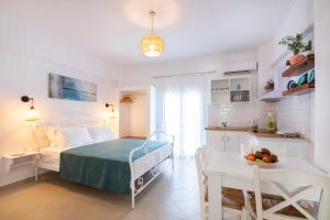 Posteľ alebo postele v izbe v ubytovaní Anemos Guest Apts