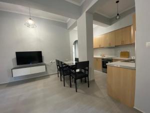 Dapur atau dapur kecil di Sunmoon Apartments