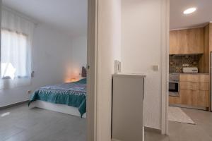 Kuchyň nebo kuchyňský kout v ubytování SR-47 BEGUR SA RIERA 2 PaX + 4 fotografie