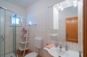 Kúpeľňa v ubytovaní Apartments Molo Mare