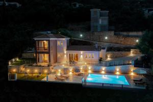 Gallery image of Koumaries Villas in Lygia