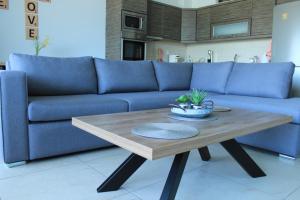 Φωτογραφία από το άλμπουμ του Lakis Luxury Apartment στην Κεραμωτή +27 φωτογραφίες