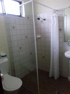 Ett badrum på Bulahdelah Motor Lodge