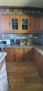 Kuchyň nebo kuchyňský kout v ubytování Vivienda María Lourdes