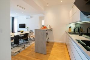 Kuchyň nebo kuchyňský kout v ubytování Luxury apartment Mirage Split