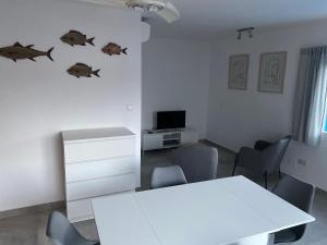 Telewizja i/lub zestaw kina domowego w obiekcie CASA BURRIANA