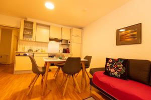 Kuchyňa alebo kuchynka v ubytovaní Appartements in Graz beim LKH