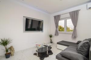 Photo de la galerie de l'établissement Apartments Pelja, à Trogir 39 autres photos