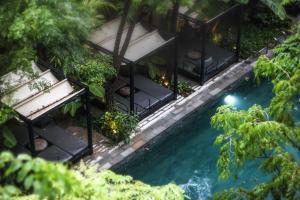 Bazén v ubytování Larimar Hotel & Resort nebo v jeho okolí