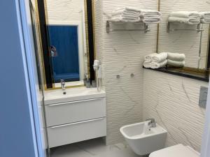 Łazienka w obiekcie Apartament Faltom 20 Yacht Park Premium