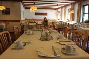 Restaurace v ubytování Hotel Höfler B&B