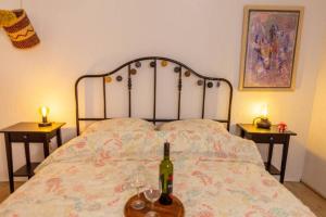 Postel nebo postele na pokoji v ubytování HOLIDAY HOME VINTAGE, Makarska - Lovreć